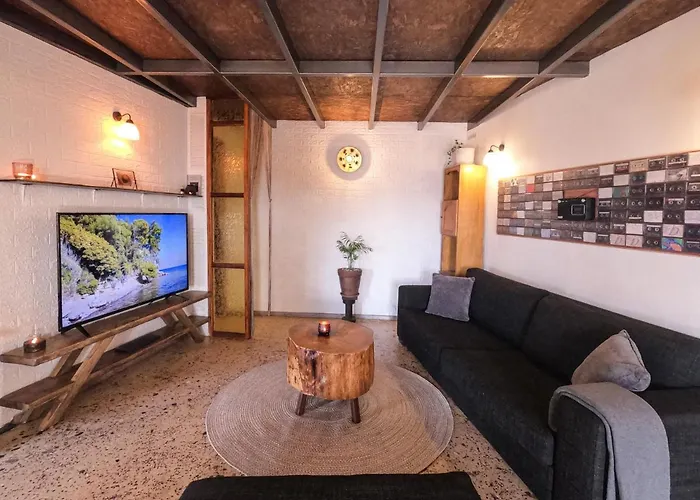 Papou Cottage